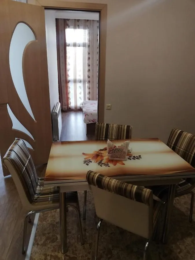 Apartment Apartamenti Irina Batumi