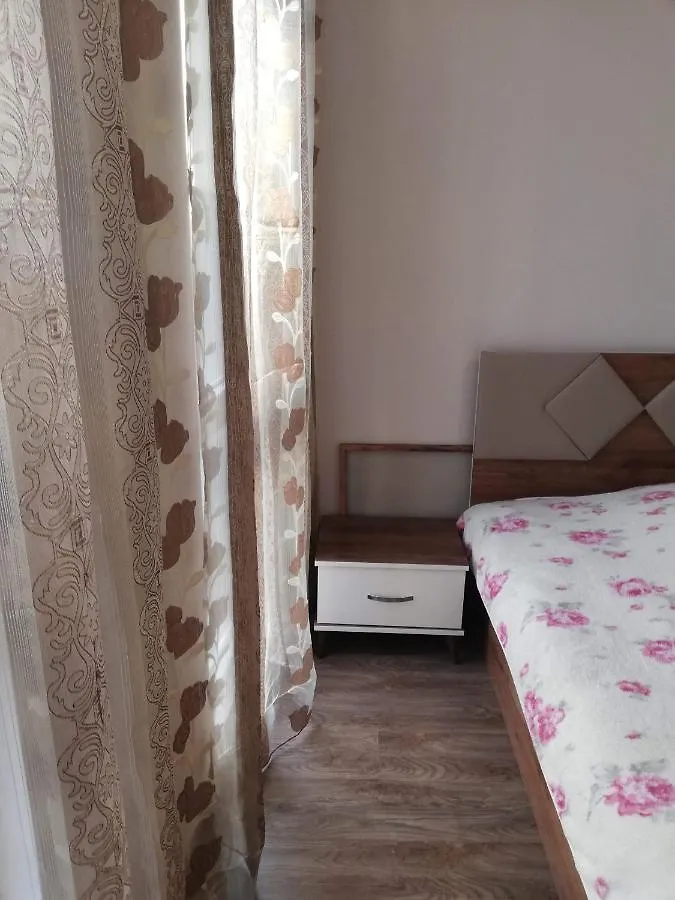 Apartment Apartamenti Irina Batumi